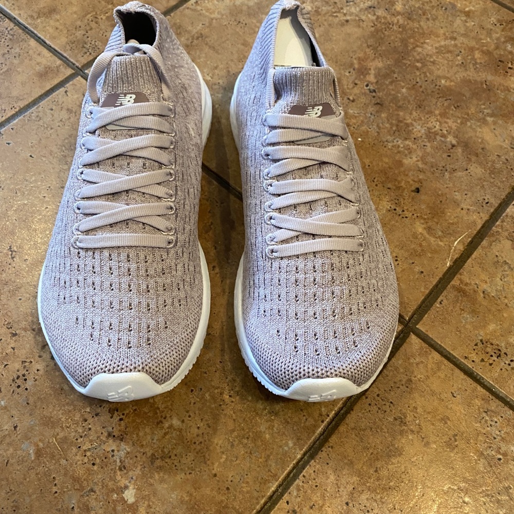 New Balance Women's Sneakers in Light purple